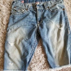 Men's True Religion distressed shorts size 34